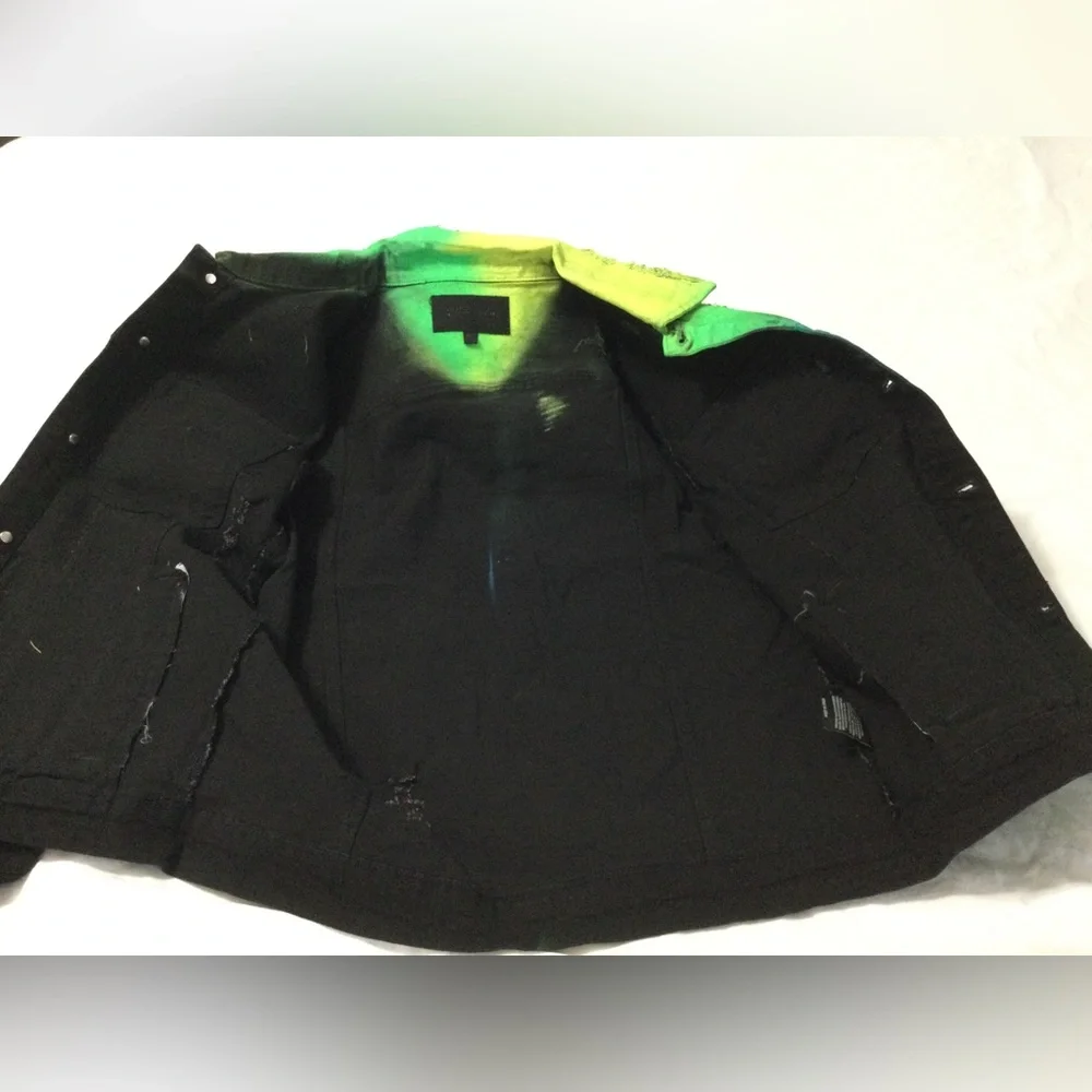 Mackeen Painted Distressed Men’s Graffiti Denim Jacket Size M - Picture 9 of 11